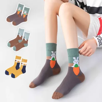 Дамски есенни и зимни чорапи със средна дължина, Ins, Модни Корейската версия, Дълги Чорапи с литературна личност и заек, Мъжки, Дамски чорапи